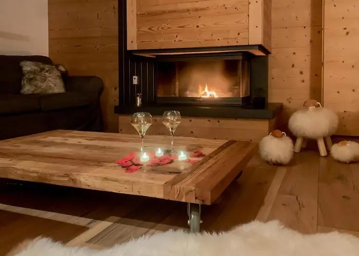 Luxury Wood Village *