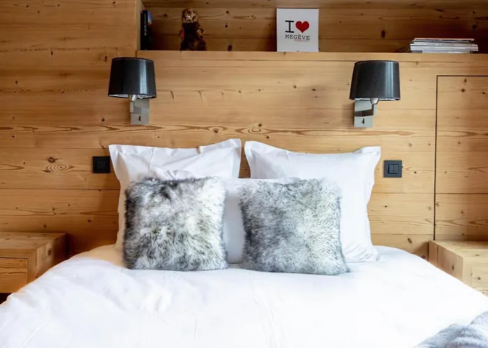 Luxury Wood Village *