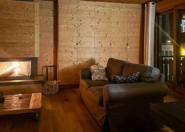 Luxury Wood Village *