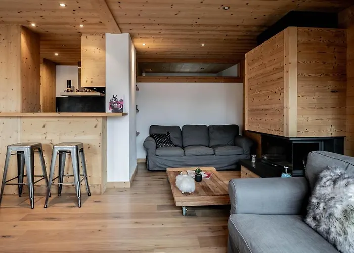 Luxury Wood Village *